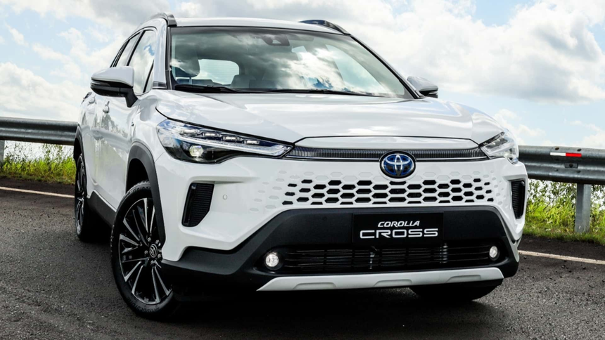 2026 Toyota Corolla Cross Hybrid Yenilikleri Gün Yüzüne Çıktı