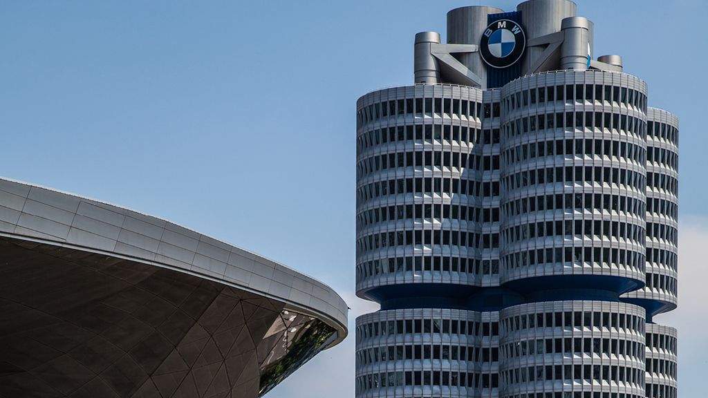 BMW, güç kaybı ve kendiliğinden hareket riski nedeniyle 27 bin aracı geri çağırdı