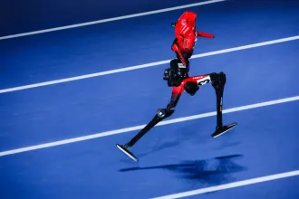 Tiangong Ultra, 100 metreyi 9,39 saniyede koşarak Usain Bolt’un derecesini geçti