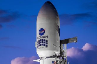 NASA’nın Roman Uzay Teleskobu karanlık evreni araştırmak üzere fırlatıldı
