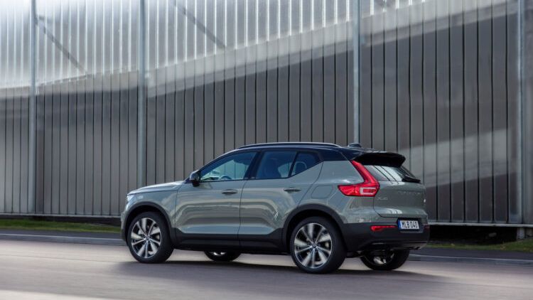 2028 Volvo XC40 dört tekerlekten çekiş ve Gemini AI ile yenilendi