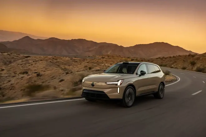 2028 Volvo XC60 ve XC90’ın elektrikli menzili iki kattan fazla arttı