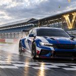 Ash Sutton Silverstone zaferiyle beşinci BTCC şampiyonluğunu kazandı