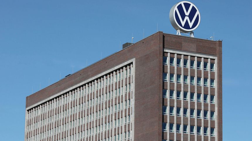 Volkswagen, 50 bin kişiyi işten çıkaracak