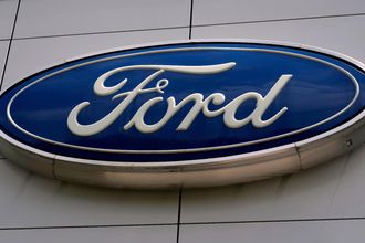 Ford’un patent başvurusu, tehlike algılayınca yer değiştiren araçları tarif ediyor