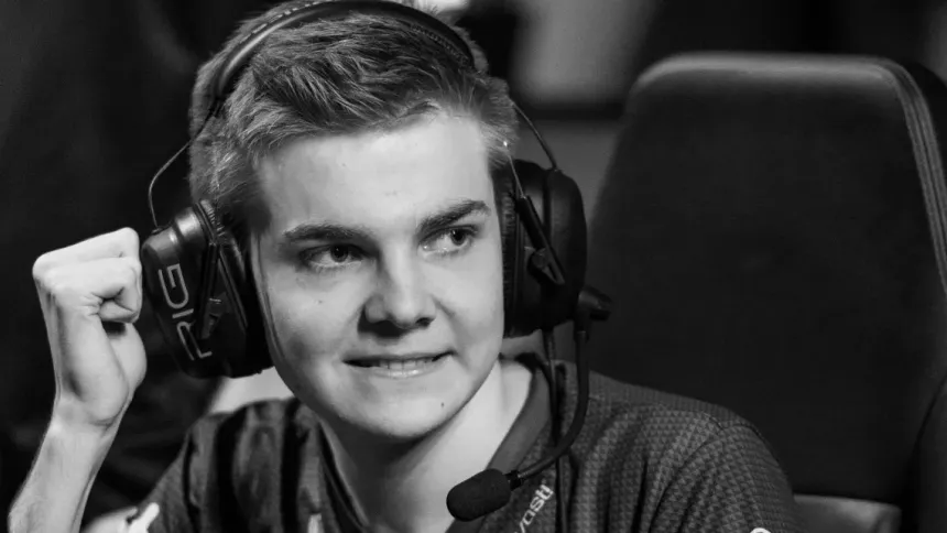 League of Legends dünya şampiyonu Cyanide 31 yaşında hayatını kaybetti