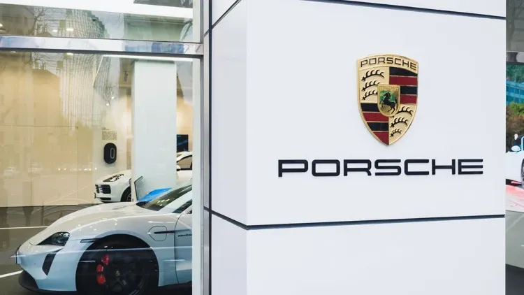 Porsche, elektrikli 718 için 2027 takvimini doğruladı