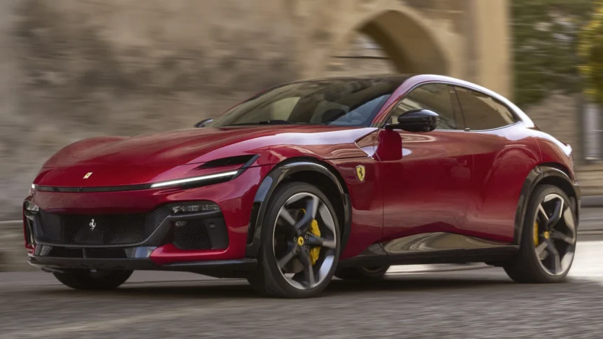 Ferrari Purosangue, 2023’ün En İyi Seri Üretim Otomobili Seçildi
