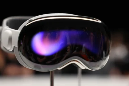 Fiyatı Cep Yakıyor Kendisi Yüzü Kızartıyor: Apple Vision Pro