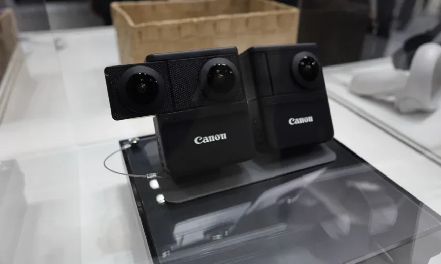 Canon 180 ve 360 Derecelik VR Kamera Prototipi Üretti