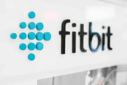 Fitbit Kullanıcıları Google Hesaplarıyla Giriş Yapabilecek