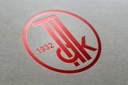 TDK, Yeni Sözlükten Cinsiyetçi Kelimelerin Anlamlarını Kaldırdı!