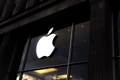 Apple'ın Piyasa Değeri 71 Milyar Dolar Arttı