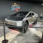 Tesla, Teksas'taki Fabrikasında İlk Cybertruck'ını Üretti