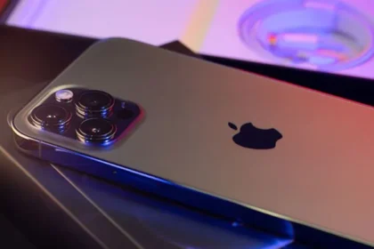 iPhone 15, Bambaşka Renklerle Geliyor!