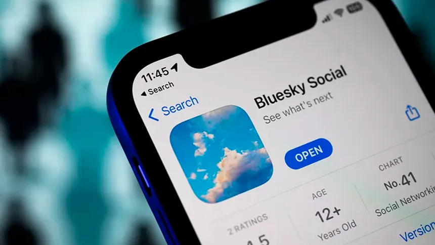 Elon Musk, X'in Ücretli Olacağını Açıkladı: Bluesky Kullanıcı Rekoru Kırdı!
