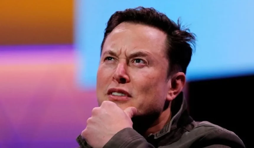 Elon Musk İlk İnsan Testi için Hasta Alımına Başladı: İnsan Beyninde Çip Testleri Başlıyor!