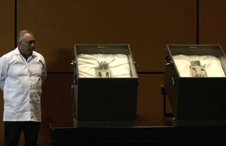 Meksika Kongresi'nde Sergilenen Uzaylı Fosiller Yalan Olabilir Mi?