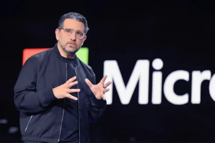 Windows ve Surface Departmanlarının Başkanı Panos Panay Microsoft'tan Ayrılıyor