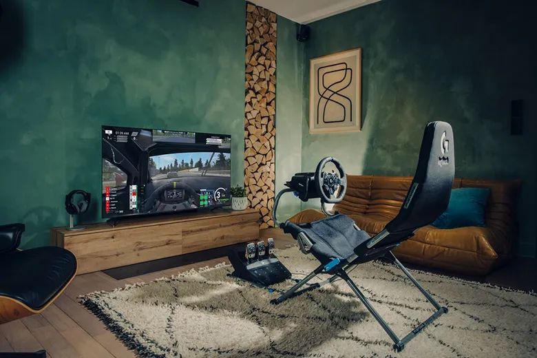 Logitech G Katlanabilir Yarış Kokpitini Duyurdu Logitech G Katlanabilir Yarış Kokpitini Duyurdu