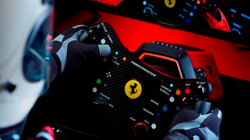 Thrustmaster Ferrari 488 GT3'ün Direksiyonunu Tanıttı