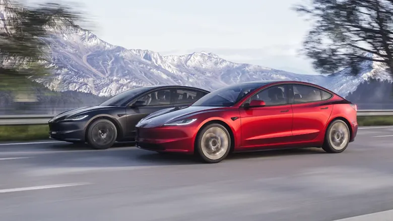 Yeni, 'Tesla Model 3' Resmen Tanıtıldı! Yeni, 'Tesla Model 3' Resmen Tanıtıldı!