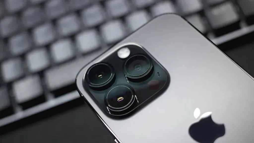 Apple, iPhone 15 ve iPhone 15 Pro'nun Yeni Renkleri!