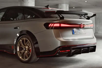 Volkswagen 550 Beygirlik Konsept Otomobili ID.X Performance'ı Tanıttı!