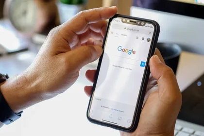 Samsung, iPhone'larda Kalabilmek İçin Her yıl 20 Milyar Dolar Civarı Ödeme Yapıyor