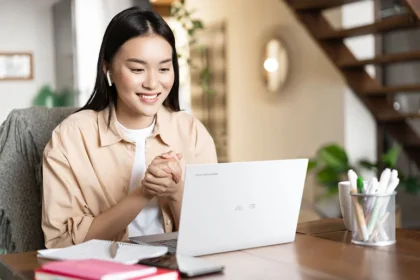 ASUS Chromebook Plus CX34'ü Duyurdu