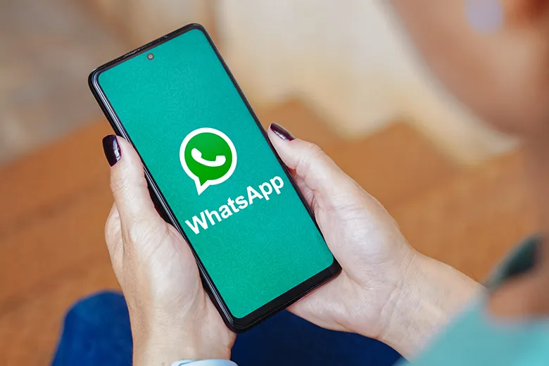 WhatsApp Android'de İki Faktörlü Doğrulamaya Yüz Tanıma ve Parmak İziyle Şifresiz Girişi Getiriyor WhatsApp Android'de İki Faktörlü Doğrulamaya Yüz Tanıma ve Parmak İziyle Şifresiz Girişi Getiriyor