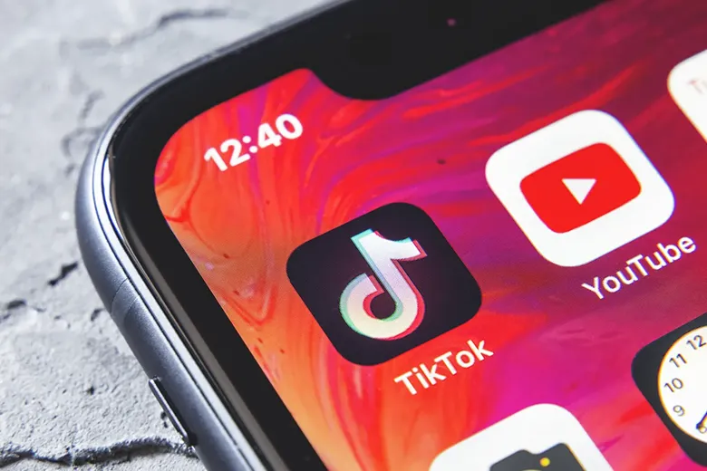 Avrupa Birliği, TikTok ve YouTube'dan Çocukların Güveniğini Nasıl Koruduklarının Raporunu İstiyor Avrupa Birliği, TikTok ve YouTube'dan Çocukların Güveniğini Nasıl Koruduklarının Raporunu İstiyor
