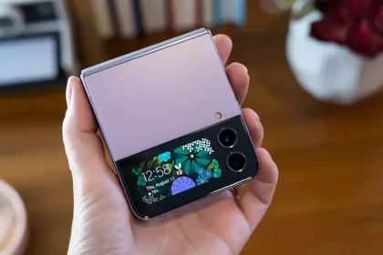 Samsung, Önümüzdeki Yıl Uygun Fiyatlı Katlanabilir Telefon Piyasaya Sürebilir