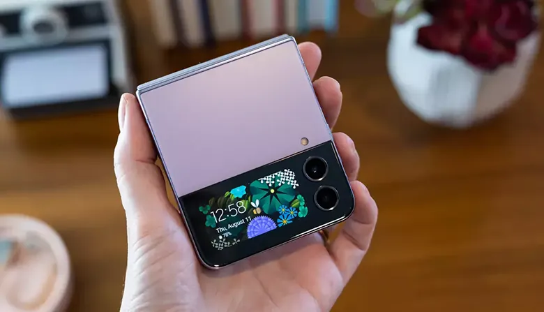 Samsung, Önümüzdeki Yıl Uygun Fiyatlı Katlanabilir Telefon Piyasaya Sürebilir Samsung, Önümüzdeki Yıl Uygun Fiyatlı Katlanabilir Telefon Piyasaya Sürebilir