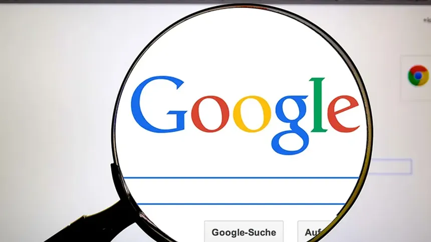 Google, Yapay Zeka Destekli Sonuçları Daha Geniş Kitleye Açacak