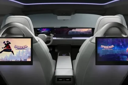 Sony ve Honda'dan Geleceğin Otomobili: Afeela, DualSense Kontrol Cihazıyla Sürüldü!