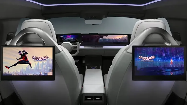 Sony ve Honda'dan Geleceğin Otomobili: Afeela, DualSense Kontrol Cihazıyla Sürüldü!