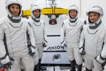 İlk Türk Astronot Alper Gezeravcı, Uzaya Giderken Yanında Neler Götürdüğünü Açıkladı