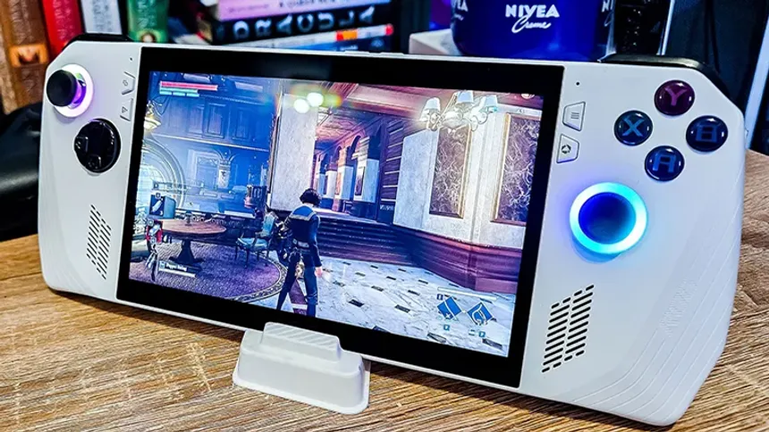 ASUS ROG Ally 2 Geliyor: İşte Yeni Nesil El Oyun Konsolunun Özellikleri