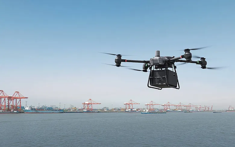 DJI, İlk Kargo Drone'u FlyCart 30 Modelini Tanıttı!