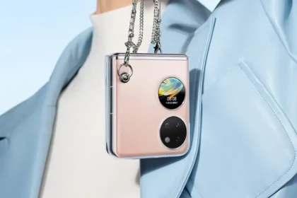 Huawei, Katlanabilir Telefonunu 22 Şubat'ta Tanıtacak