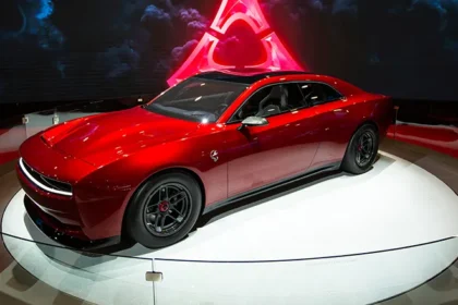 Dodge İlk Elektrikli Otomobili Charger'ı Tanıttı!