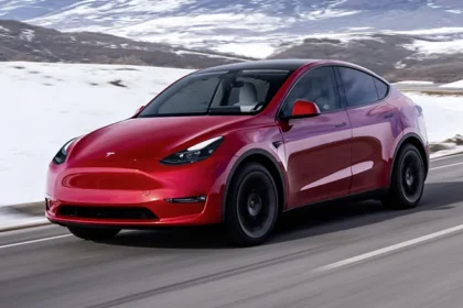 Türkiye'ye Özel Tesla Model Y'ye Bir Anda 815 Bin TL'lik Zam Geldi: Hataymış!