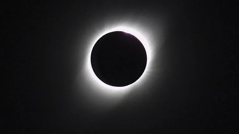 Güneş Tutulması Nedir, Nasıl Oluşur ve Neden Önemlidir?