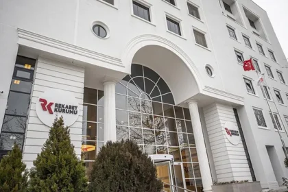 Rekabet Kurumu, Meta İçin "Geçici Tedbir" Kararı Verdi: Günlük 4 Milyon 796 Bin TL CEZA!