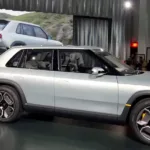 Rivian, Laguna Beach'te Elektrikli Araçlarını Tanıttı: R2, R3 ve R3X