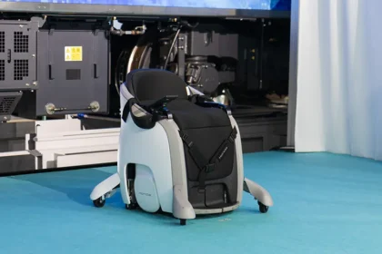 Honda'nın Yeniliği: UNI-ONE Tekerlekli Sandalye, Karma Gerçeklik İle Buluştu!