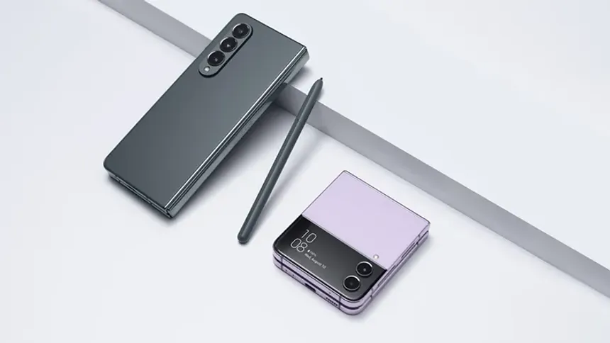 Samsung, Galaxy S23 Serisi, Galaxy Fold5 ve Galaxy Flip5 Modellerine Ekran Yanması Koruma Özelliği Getirdi