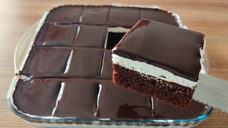 Ağlayan Kek Tarifi Ağlayan Kek Tarifi