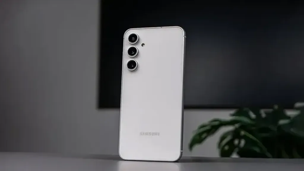 Samsung Galaxy S24 FE Resmen Ortaya Çıktı